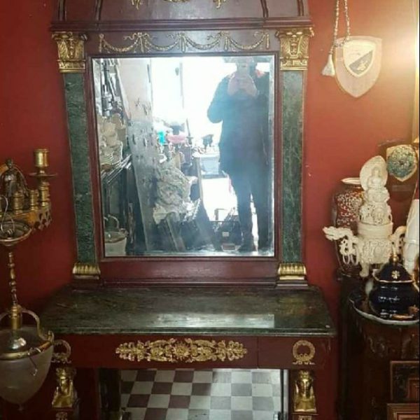 Κονσόλα παλιά με μπρουτζινα 1000 B