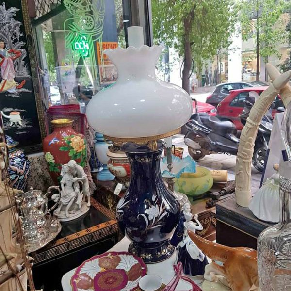 Λάμπες 2 επιτραπέζια με οπαλινα 250 οι Κάθε μία